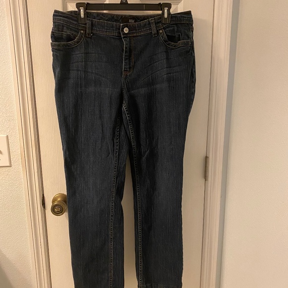 a.n.a Dark Washed Straight Leg Jeans Size 14 - Picture 1 of 10
